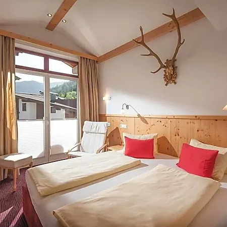 Alpenrose Hotel-garni 2*
