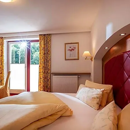 Hotel Alpenrose Hotel-garni
