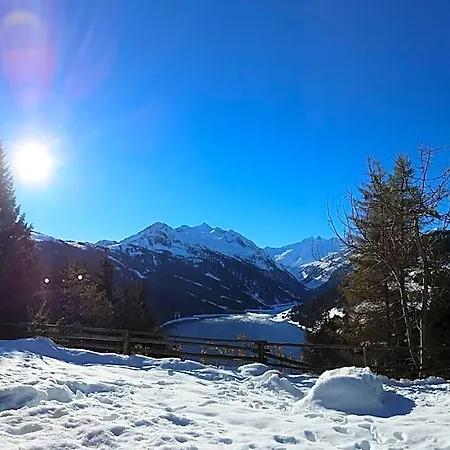 Alpenrose Hotel-garni