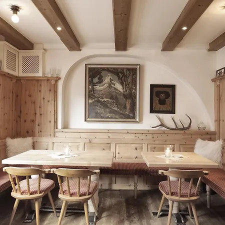 Alpenrose Hotel-garni Отель 2*