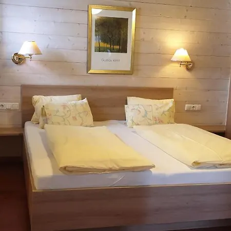 Alpenrose Hotel-garni