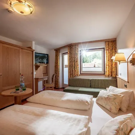 Alpenrose Hotel-garni Hotel Gerlos