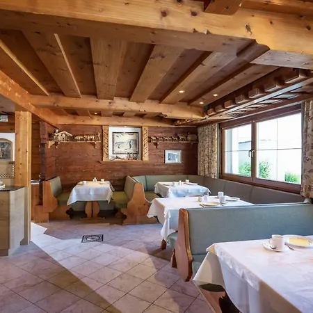 Hotel Alpenrose Hotel-garni