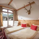 Alpenrose Hotel-garni Otel