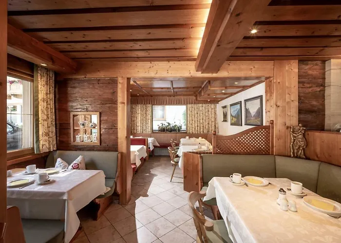 Alpenrose Hotel-garni