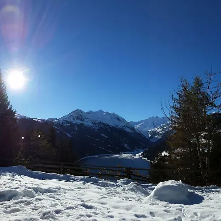 Отель Alpenrose Hotel-garni