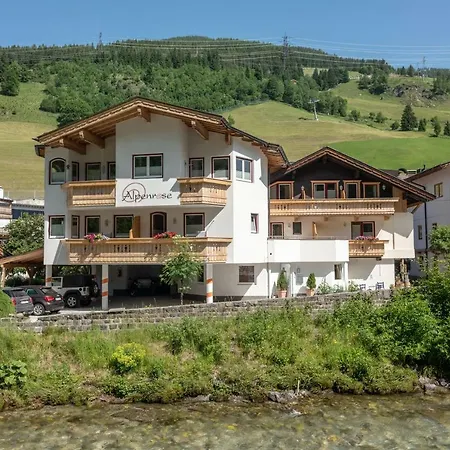 Отель Alpenrose Hotel-garni 2*